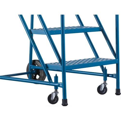 Escabeau roulant certifi&eacute; par la CSA, 4 marches, Largeur de la marche 22", Hauteur de la plateforme 37", Acier Stor-it Systems