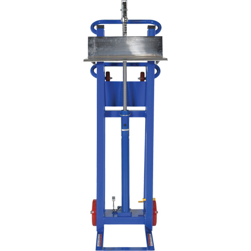 Gerbeur &agrave; plateforme hydraulique, M&eacute;canisme Pompe au pied, Capacit&eacute; de 750 lb, Levage max de 52" Stor-it Systems
