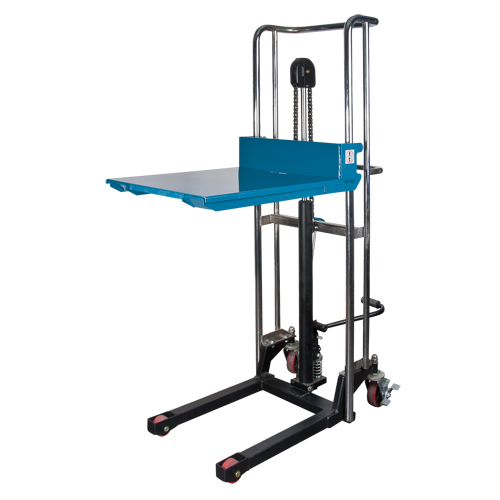 Gerbeur hydraulique &agrave; plateforme, M&eacute;canisme Pompe au pied, Capacit&eacute; de 880 lb, Levage max de 60" Stor-it Systems