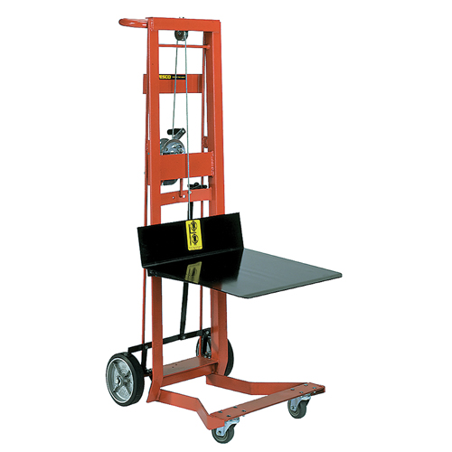 Empileur &agrave; plateforme, M&eacute;canisme Treuil manuel, Capacit&eacute; de 750 lb, Levage max de 40" Stor-it Systems