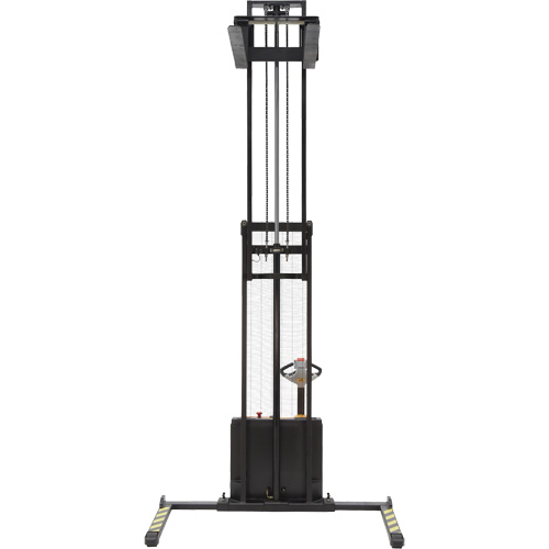 Gerbeur &agrave; m&acirc;t double, Fonctionnement &eacute;lectrique, Capacit&eacute; 2200 lb, Lev&eacute;e max 150" Stor-it Systems