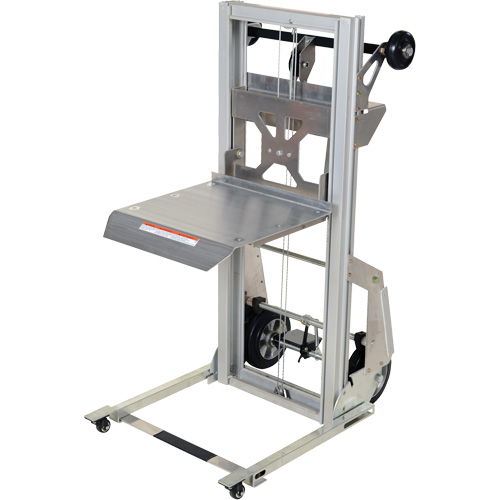Appareil de levage portatif en aluminium, M&eacute;canisme Pompe au pied, Capacit&eacute; de 200 lb, Levage max de 61" Stor-it Systems
