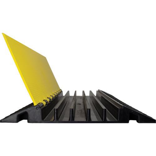 Protecteur de c&acirc;ble droit robuste Powerhouse, 5 canaux, 36" lo x 19,75" la x 2,25" h Stor-it Systems