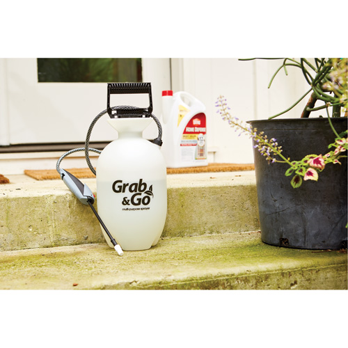 Vaporisateur pour usage multiple Grab & Go, 1 gal. (4,5 L), Poly&eacute;thyl&egrave;ne, Lance de 10" Stor-it Systems