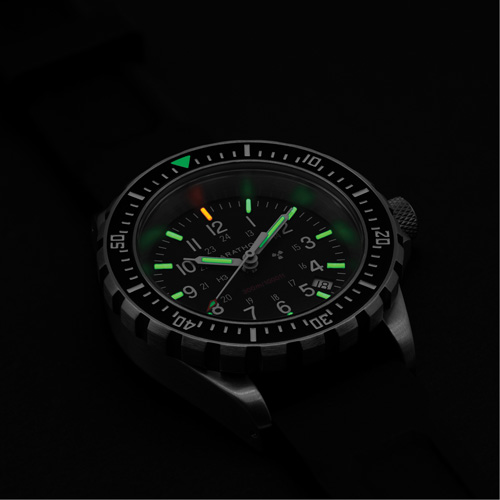 Grande montre automatique de plong&eacute;e, Num&eacute;rique, &agrave; piles, 41 mm, Noir Stor-it Systems