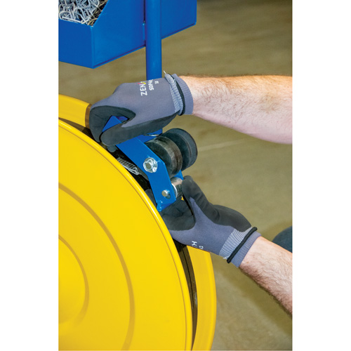 Distributeur de feuillards, Feuillard Polyester/Acier/Polypropyl&egrave;ne, Dia de noyau 16"/8", largeur de rouleau 3"/8"/6" Stor-it Systems