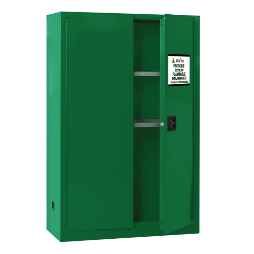 Armoire de rangement pour pesticides, 45 gal., 65" h x 43" l x 18" p Stor-it Systems
