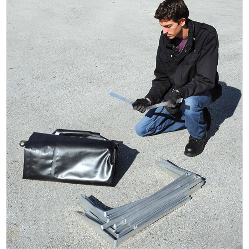 Conteneur flexible pour r&eacute;servoir de carburant sans drain Ultra-550 Containment Sump, 102" lo x 72" la, 650 gal. US Capacit&eacute; Stor-it Systems