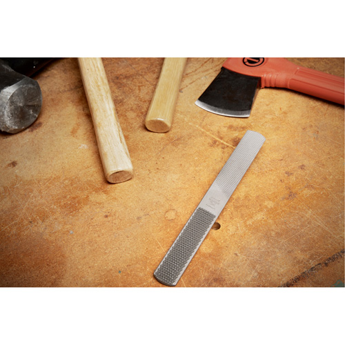 R&acirc;pe et lime 4-in-Hand Stor-it Systems