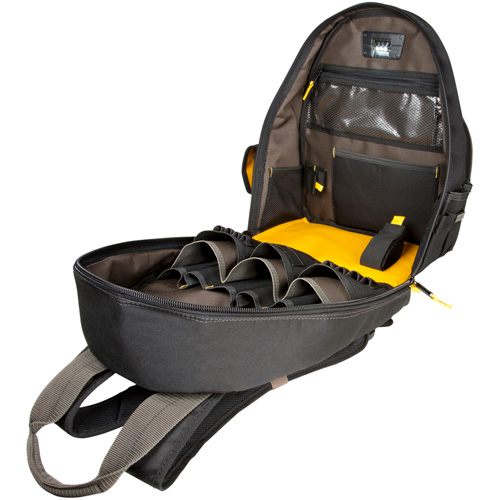 Sacs &agrave; dos pour outils Techgear &agrave; 53 pochettes, 16" lo x 13-1/4" la, Noir, Polyester Stor-it Systems