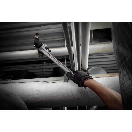 Cl&eacute; &agrave; tuyau avec manche Powerlength, Cap des m&acirc;choires 1-1/2", Longueur 10" Stor-it Systems