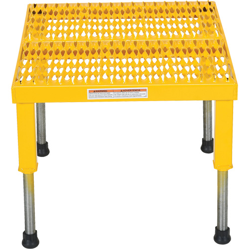 Plate-forme ajustable Step-Mate, 1 marche(s), 23-1/2" la x 19-9/16" lo x 16-1/2" h, Capacit&eacute; 500 lb Stor-it Systems