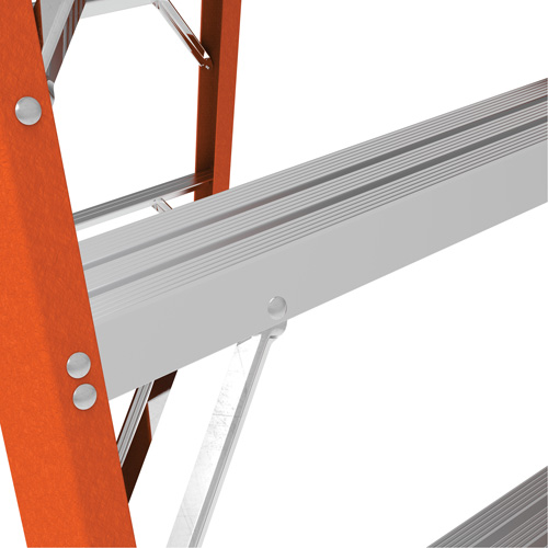 Escabeau avec plateforme Safespace, 4', Cap. De 300 lb Stor-it Systems
