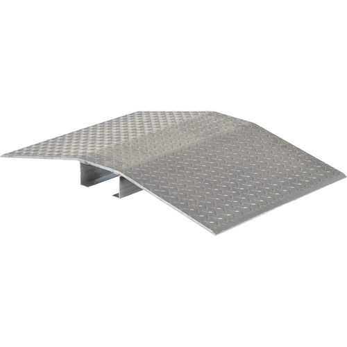 Traverse de protection en aluminium pour c&acirc;bles et boyaux, 48,03" x 24" x 4,5", 2000 lb (1 tonne) Stor-it Systems