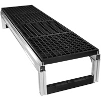 Trousse de plateforme de travail modulaire en aluminium &agrave; drainage ouvert FOUNDATION, 18" la x 72" pr, Capacit&eacute; de 400 lb, Enti&egrave;rement soud&eacute; Stor-it Systems