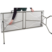 Table se pliant en deux, Rectangulaire, 72" l x 30" la, Poly&eacute;thyl&egrave;ne, Blanc Stor-it Systems