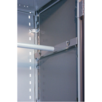 Support pour barre de suspension de rayonnage enclenchable Interlok Stor-it Systems