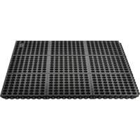 Cushion-Ease<sup>®</sup> 550 Interlocking Anti-Fatigue Mat, Slotted, 3' x 3' x 3/4", Black, Rubber SGX886 | Stor-it Systems