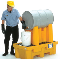 Ultra-Drum Rack 1-Drum Containment System with Drain, 52" L x 29" W x 49.5" H, 750 US gal. Capacity SHF397 | Stor-it Systems