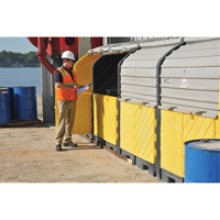 P16 Plus Ultra-Hard Top Spill Pallets sans drain, 250" lo x 79" la x 62" h, Capacit&eacute; de charge 9000 lb Stor-it Systems