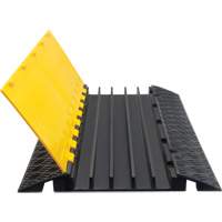 Protecteur de c&acirc;bles en polyur&eacute;thane, 5 canaux, 35,43" lo x 19,69" la x 2" h Stor-it Systems