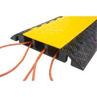 Protecteur de c&acirc;bles en polyur&eacute;thane, 5 canaux, 35,43" lo x 19,69" la x 2" h Stor-it Systems