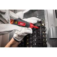 Tournevis &agrave; embouts interchangeables &agrave; tige articul&eacute;e isol&eacute; 1000 V, 2-en-1, 8-4/5" lo, Prise Coussin&eacute;e Stor-it Systems